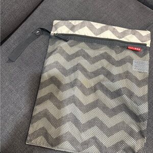 Skip-Hop wet dry bag